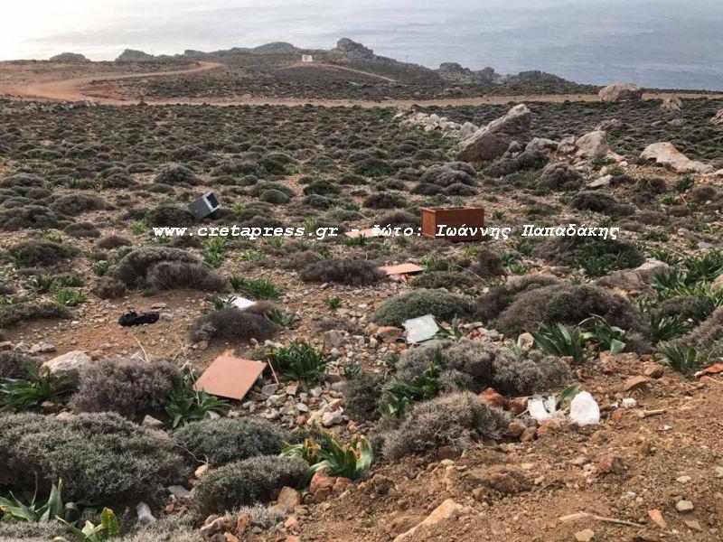 Δύο χιλιόμετρα από τον Άγιο Νικήτα είχαν πετάξει οι Ληστές το Παγκάρι (φωτογραφίες)