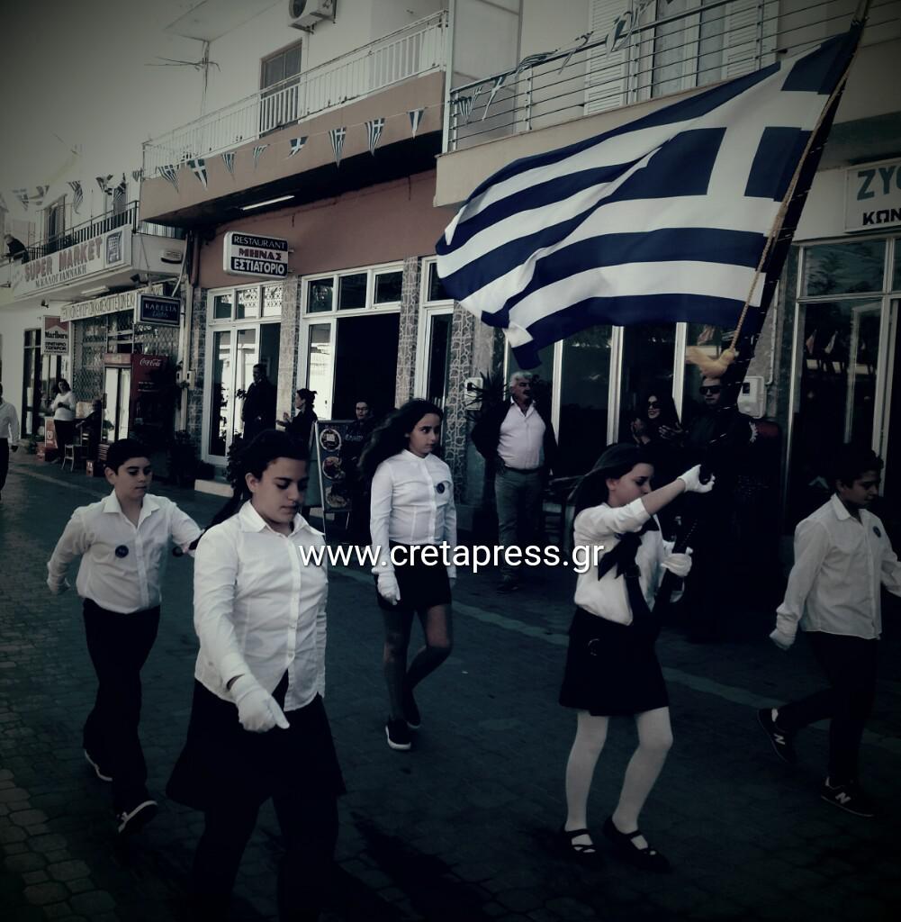 Ο Πύργος τίμησε τους ήρωες του 1940 (φώτο και βίντεο )