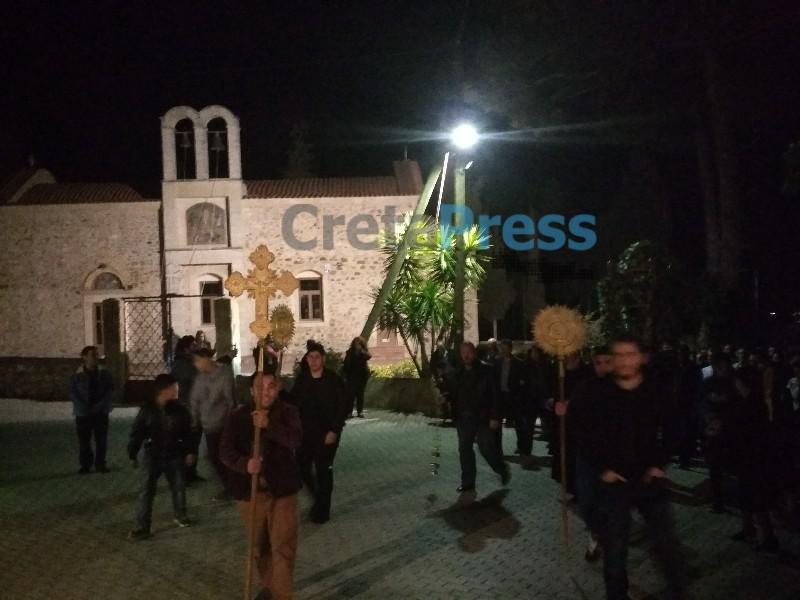 Η περιφορά του Επιταφίου στην Ενορία Πύργου Μονοφατσίου