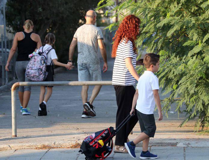 Μάθημα για γονείς… λίγο πρίν ανοίξουν τα Σχολεία…