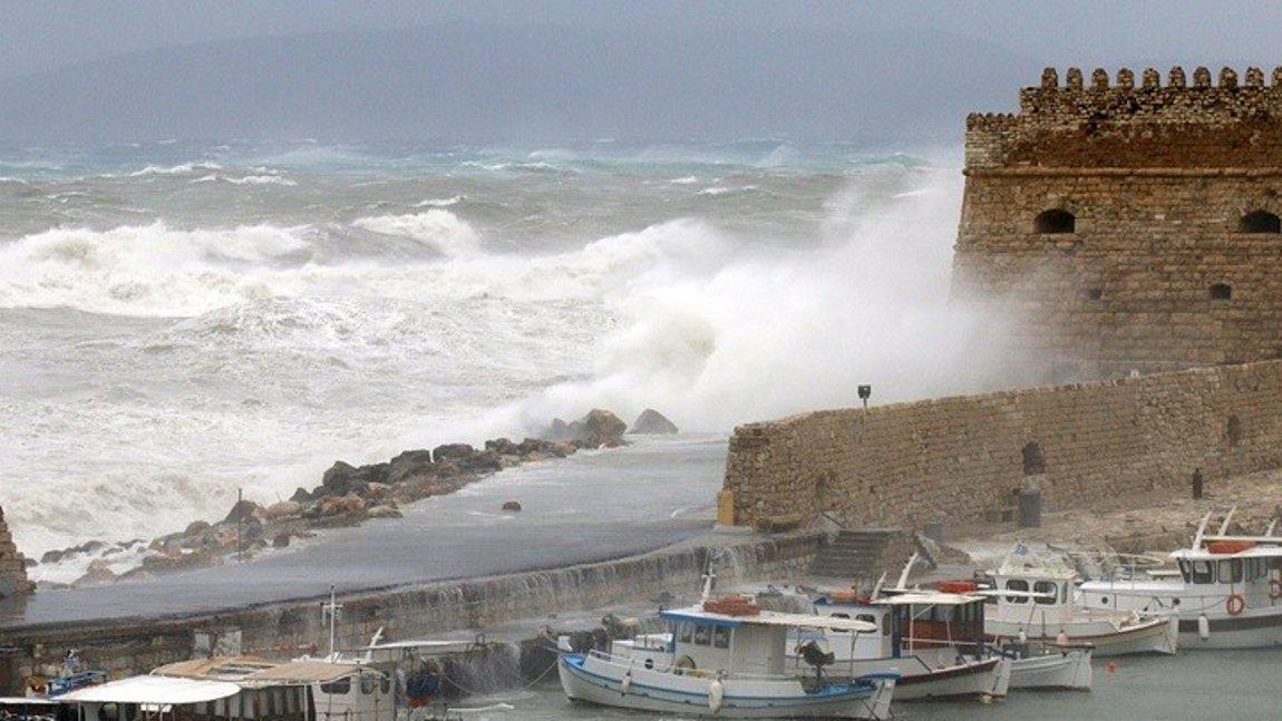 Έντονα καιρικά φαινόμενα στην Κρήτη έως αύριο