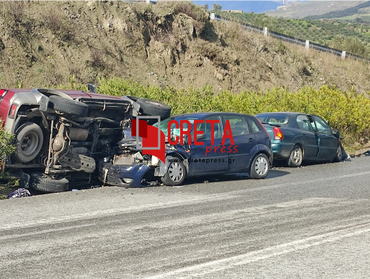 Τροχαίο έξω από τα Αρμανώγεια. Θρήνος για τον Μανώλη και την Ευγενία που “έσβησαν” στην άσφαλτο